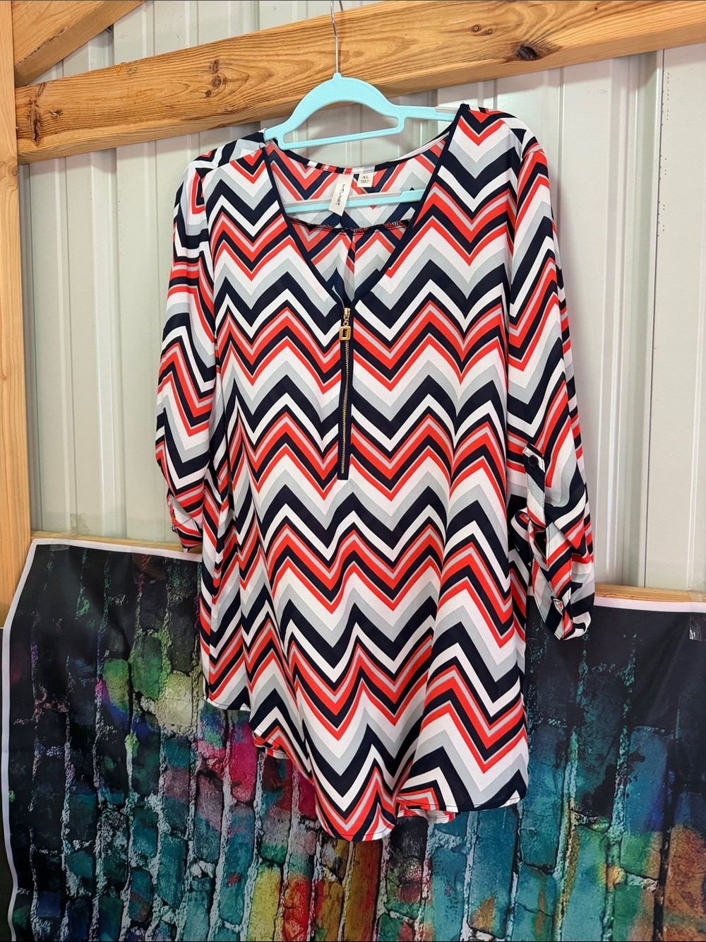 Chevron Zip-Front Tunic Top in orange,white,grey,black XL